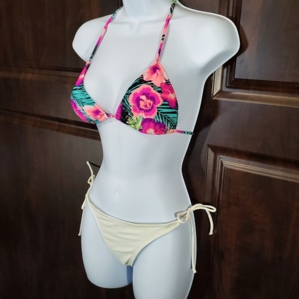OP Bikini Set - Picture 3 of 7